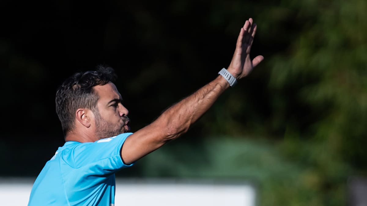 As opções de Artur Jorge para escalar o Cruzeiro contra o Palmeiras