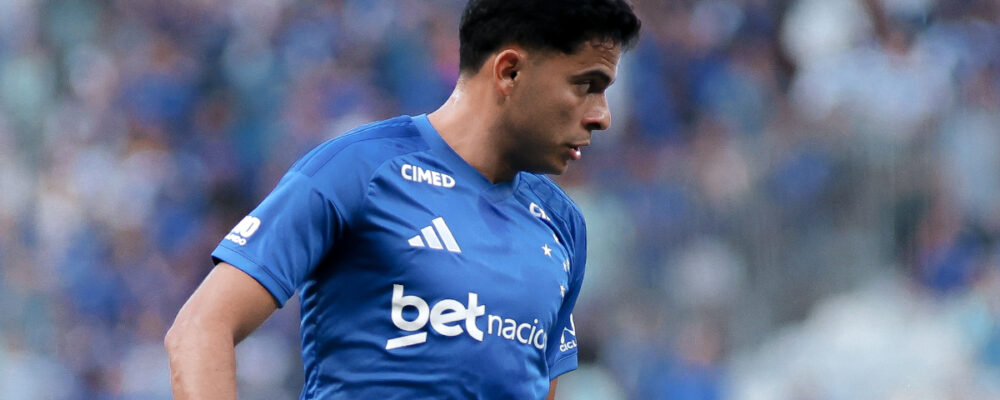 Atacante do Cruzeiro tem problema físico e não enfrenta a Universidad Católica