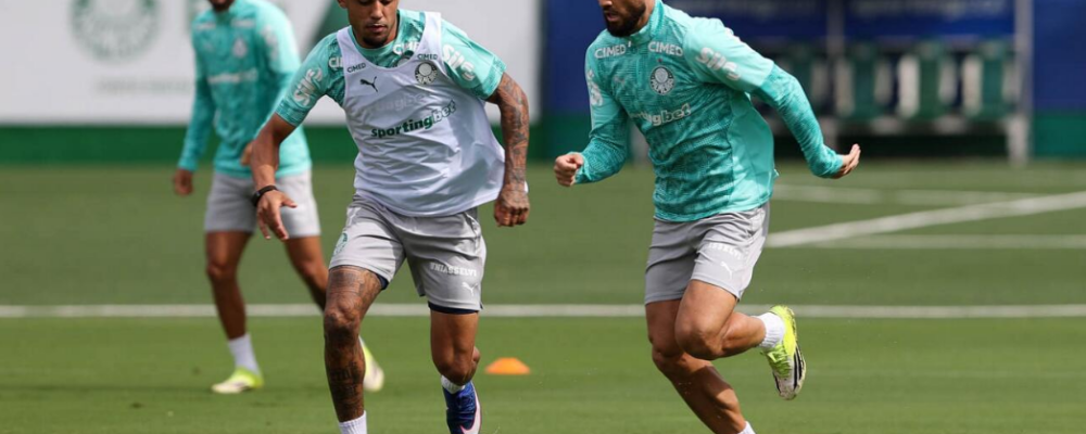Atacante do Palmeiras projeta duelo com o Cruzeiro: “Jogo muito difícil”