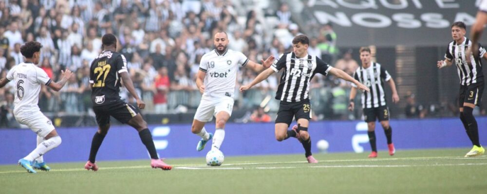 Atlético bobeia no fim e é punido pelo Botafogo na despedida de Hulk