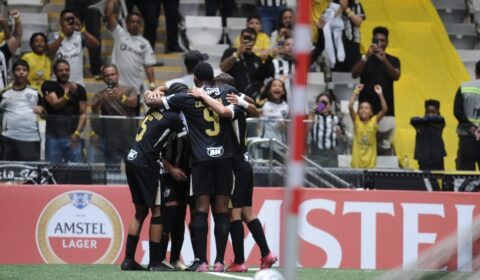 Atlético esbanja volume, vence Cienciano e ganha sobrevida na Sul-Americana