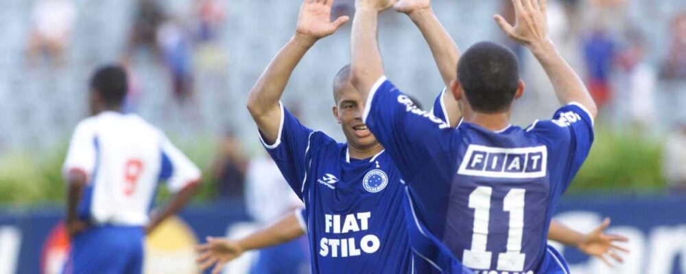 Bahia x Cruzeiro: goleadas com Ronaldo e Alex e ‘faixa carimbada’