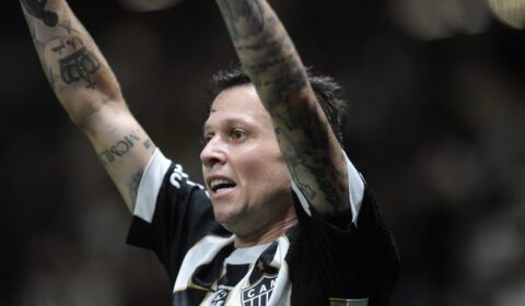 Bernard sobe de produção e assume topo de ranking histórico no Atlético