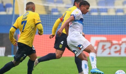 Católica poupa titulares, empata jogo com muitos gols e foca no Cruzeiro