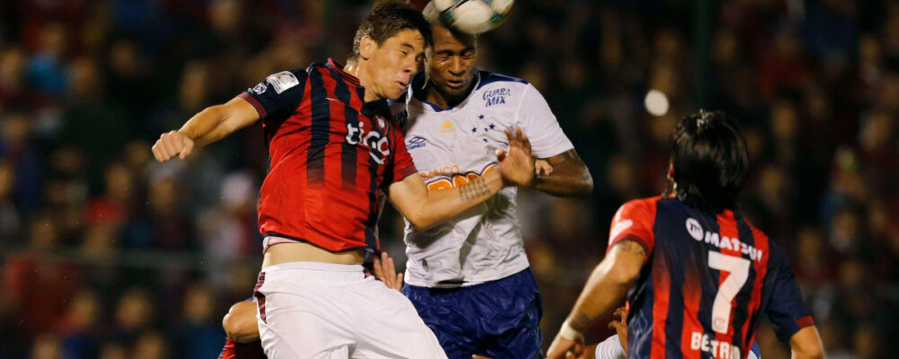 Cinco vitórias fora de casa na Libertadores que inspiram o Cruzeiro contra a Católica