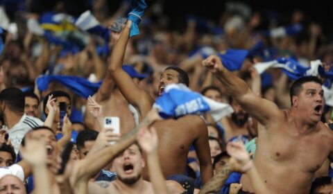 Com preços promocionais, Cruzeiro inicia venda de ingressos para jogo contra Chapecoense