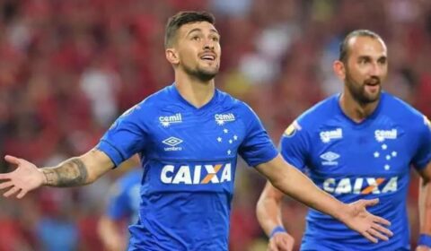 Como foi o único embate entre Cruzeiro e Flamengo pela Libertadores?