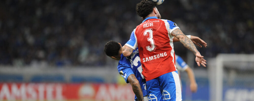 Como o jogo contra a Católica pode impactar destino do Cruzeiro na Libertadores