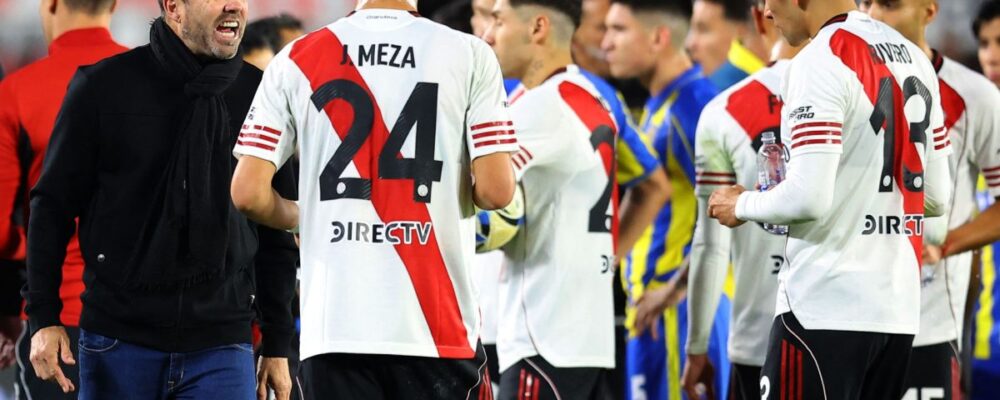 Ex-Atlético faz a limpa e afasta 14 jogadores de gigante argentino