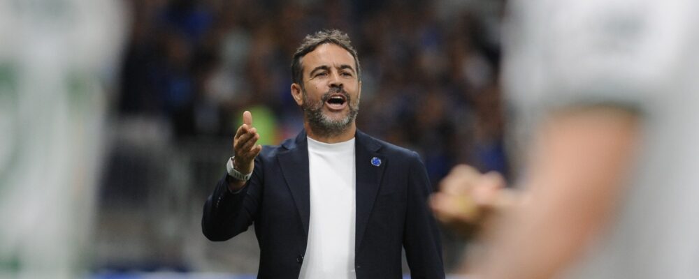 Cruzeiro: Artur Jorge dispensa idade e revela único fator decisivo para acionar jovens