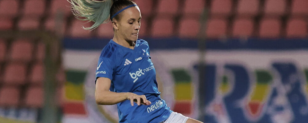 Cruzeiro: Vitória Calhau é convocada pela Seleção Brasileira para período de treinos