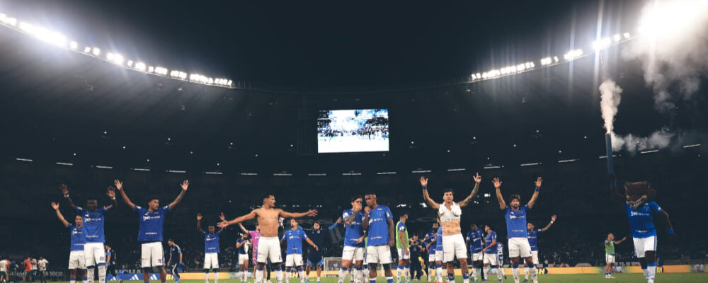 Cruzeiro aguarda maior público do ano em ‘decisão’ contra Barcelona e atualiza parcial