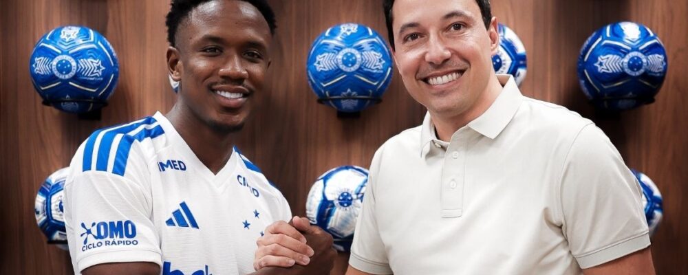 Cruzeiro anuncia compra dos direitos de Sinisterra; veja detalhes