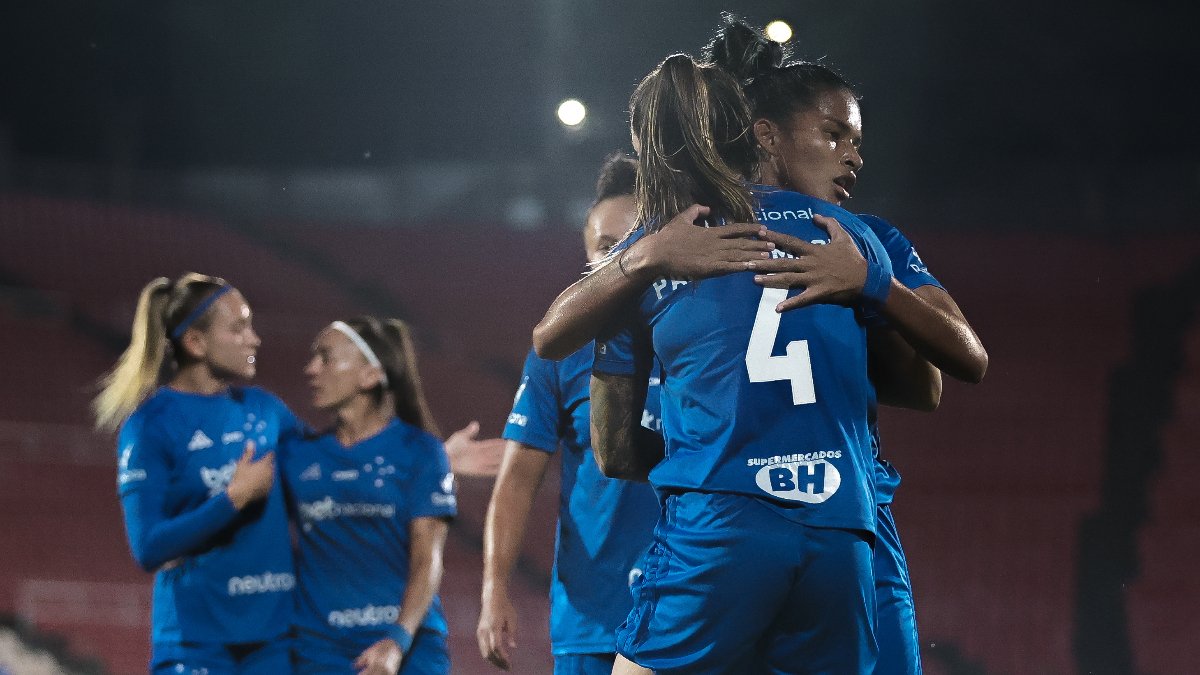 Cruzeiro goleia Doce Mel na Copa do Brasil Feminina e avança às oitavas
