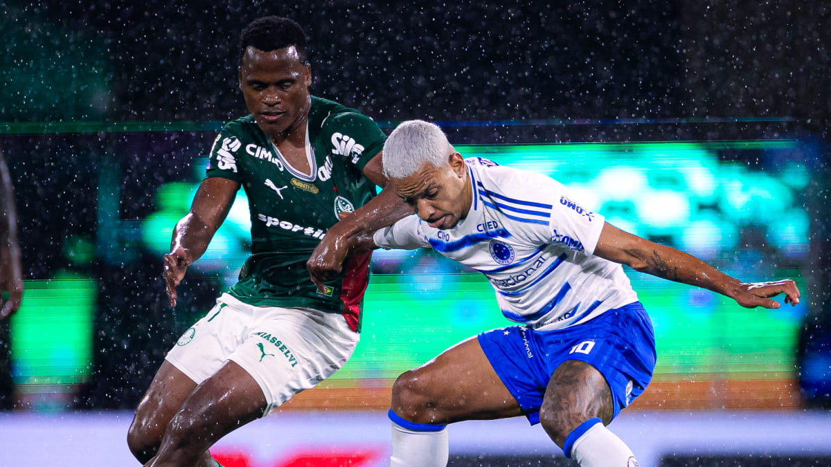 Cruzeiro não se acanha e empata com líder Palmeiras em jogo aberto fora de casa