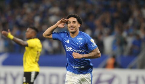 Cruzeiro x Barcelona: Christian e Sinisterra marcam em intervalo de quatro minutos