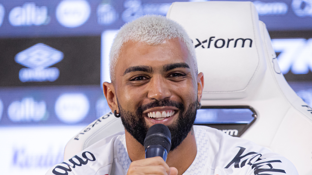 Desconforto e falta de comunicação: a versão de Gabigol sobre nova polêmica no Santos