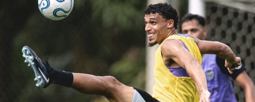 Destaque do Atlético é liberado do DM e volta a estar à disposição de Domínguez