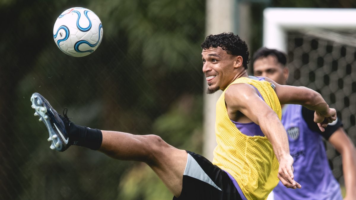 Destaque do Atlético é liberado do DM e volta a estar à disposição de Domínguez