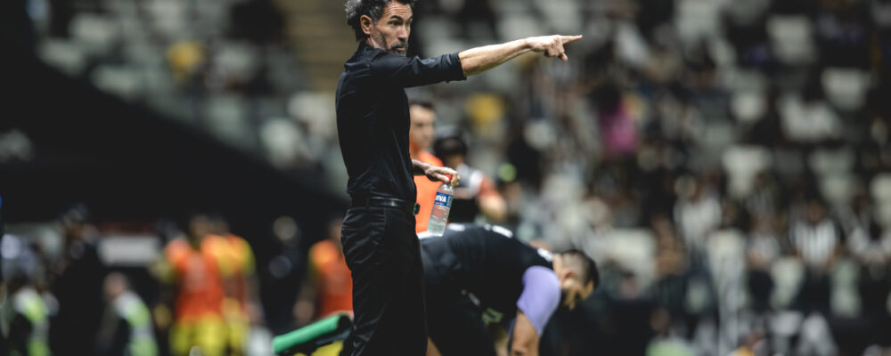 Dominguez aponta jogador do Atlético que toma decisões ‘apressadas’, mas faz ressalva