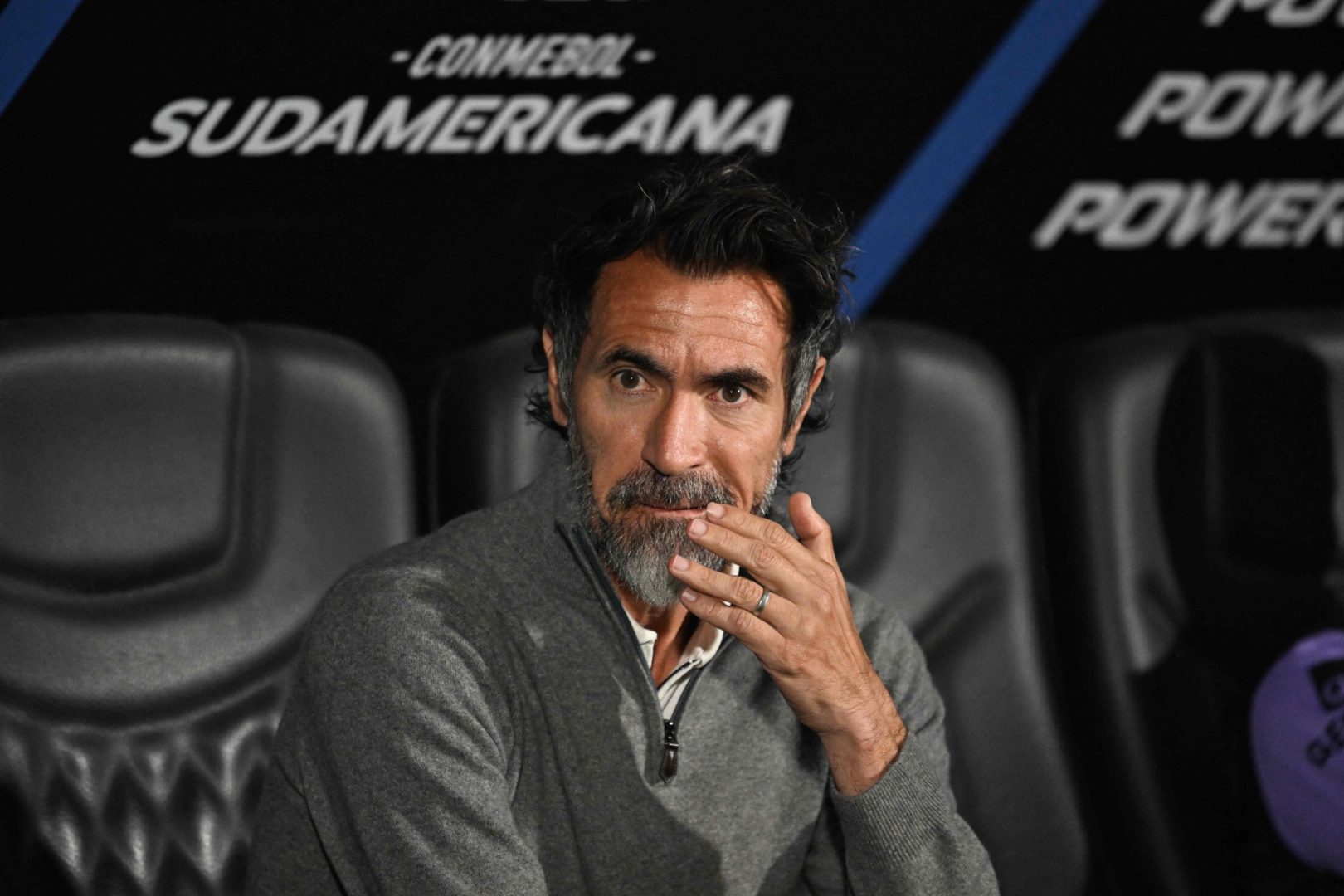 Domínguez desabafa após empate do Atlético: ‘Estou com muita dor’