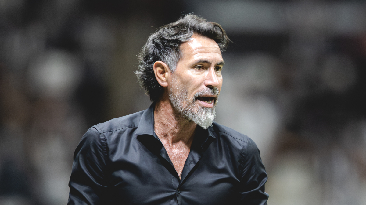 Domínguez vê bom jogo do Atlético, mas lamenta: ‘Pagamos caro’