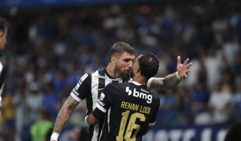 Dublador revela diálogo tenso entre Lyanco e Renan Lodi, do Atlético: ‘Cara***’