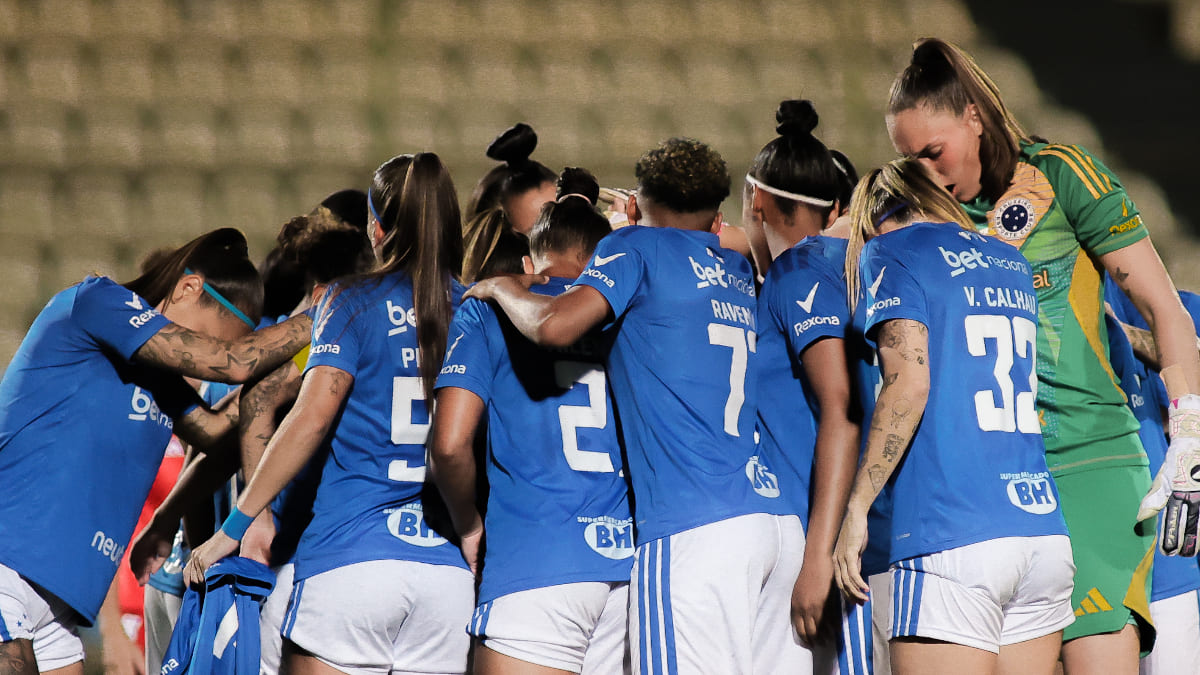 Em qual canal vai passar Cruzeiro x Corinthians hoje (18/5)?