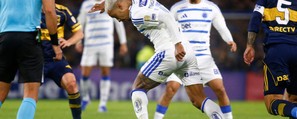 Ex-atacante critica jogadores do Boca em empate com Cruzeiro: ‘Não deixaria o jogo acabar’