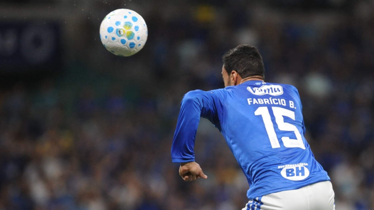 Fabrício Bruno salva Cruzeiro na Copa do Brasil e manda recado a Ancelotti