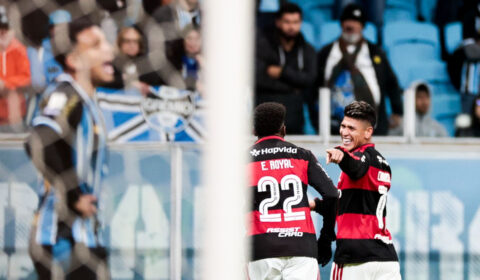 Flamengo vence, cola no Palmeiras e coloca Grêmio no Z4 do Brasileiro