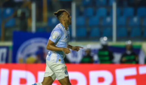 Grêmio bate Confiança pela segunda vez e avança às oitavas na Copa do Brasil