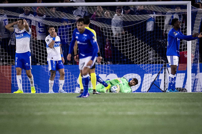 Ídolo da Católica aponta ‘segredo’ do Cruzeiro para resistir na Libertadores