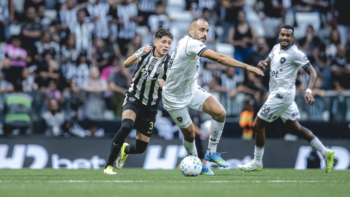 Ivan Román explica por que foi substituído em Atlético x Botafogo: ‘Queria seguir’