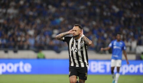 Jornal destaca vitória do Atlético sobre o Cruzeiro: ‘Golpe no carrasco do Boca’