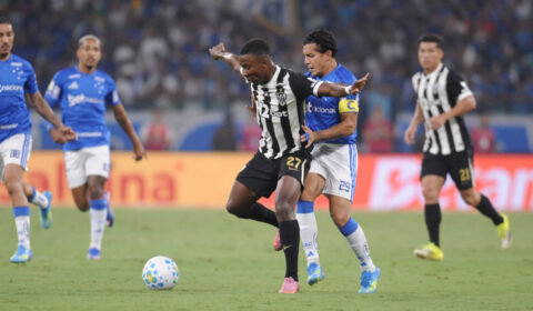 Líder do Cruzeiro indica única via para dar resposta à torcida em jogo decisivo