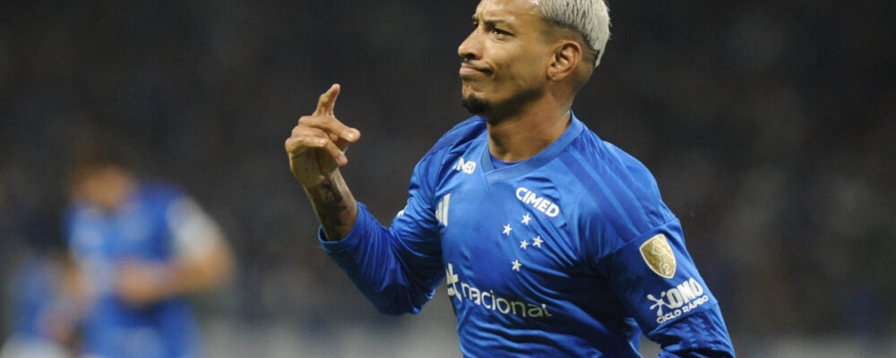 Matheus Pereira desabafa em classificação do Cruzeiro: ‘Nos colocaram fora no sorteio’