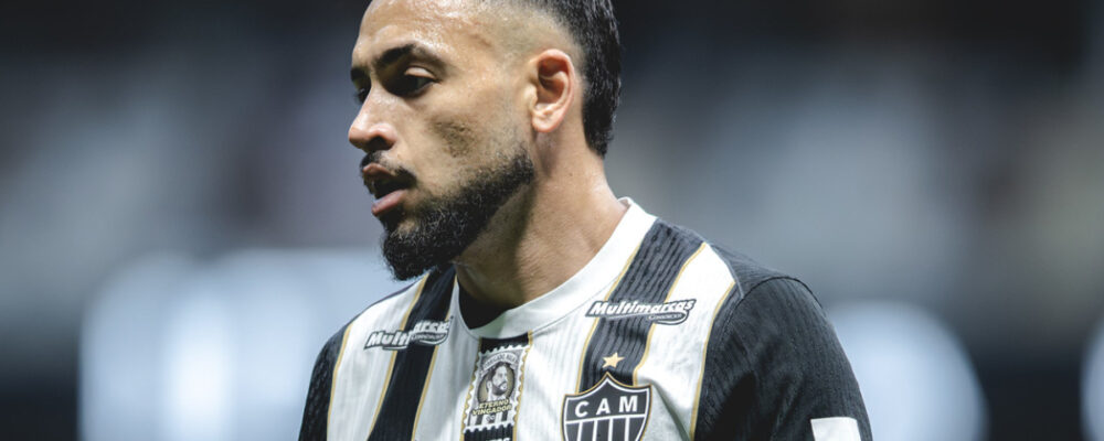 Maycon dá ultimato após empate do Atlético: ‘Não pode acontecer’
