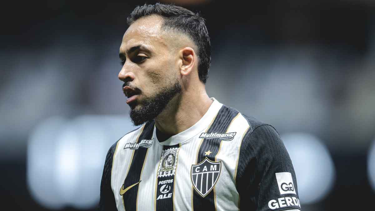 Maycon dá ultimato após empate do Atlético: ‘Não pode acontecer’
