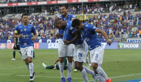 Multicampeão pelo Cruzeiro é anunciado pelo Vasco: ‘O homem está uma máquina’