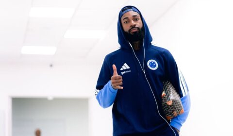 Nem volta para casa: Cruzeiro deixa SP rumo a ‘decisão’ na Libertadores