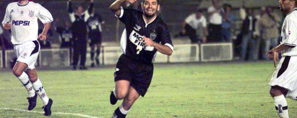 No Galo, Guilherme foi artilheiro da Série A e fez gol quase impossível no Mineirão