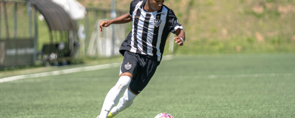 O planejamento do Atlético para Veneno e outras joias do sub-17