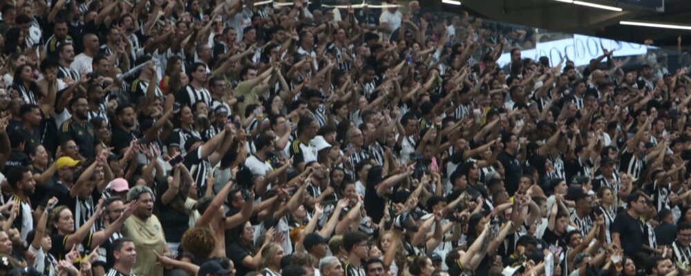 Quantas pessoas foram à despedida de Hulk em Atlético x Botafogo? Veja público e renda