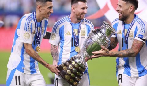 River Plate anuncia lenda da Seleção Argentina que defendeu o Atlético
