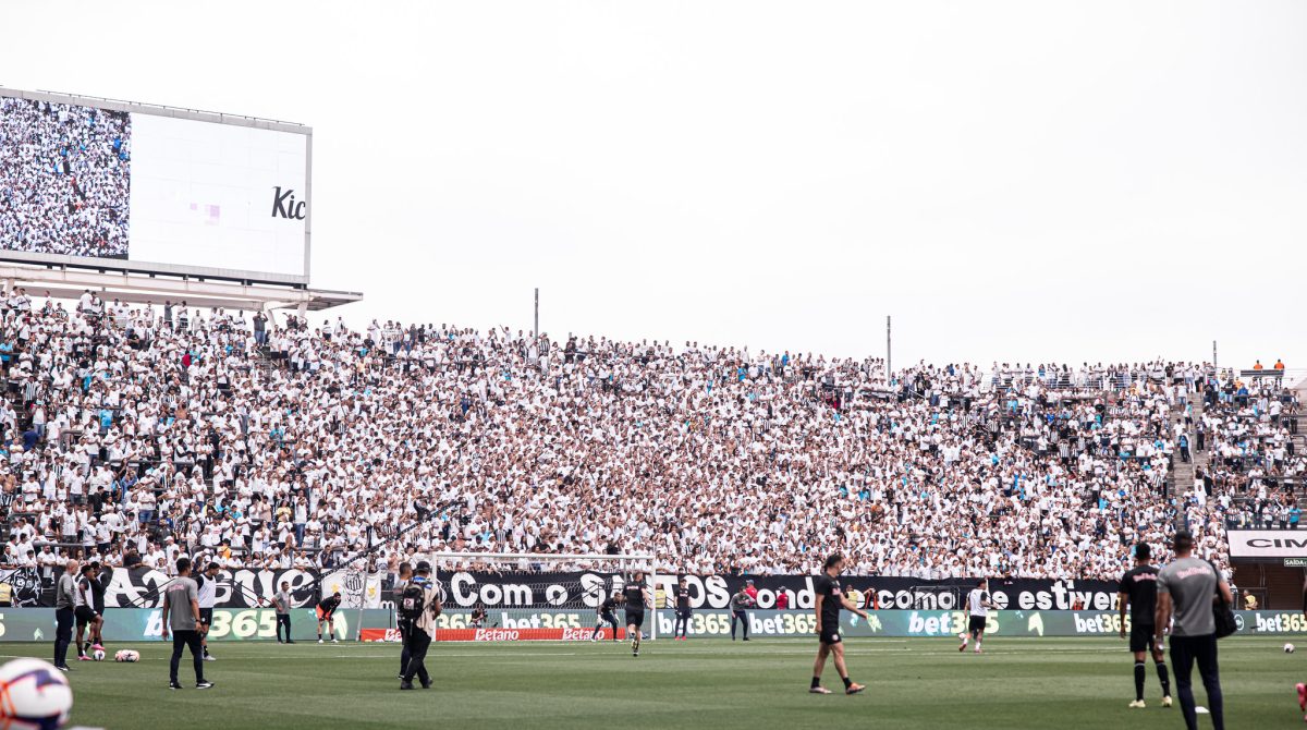 Série A: por que Santos x Coritiba será no estádio do Corinthians, e não na Vila Belmiro?