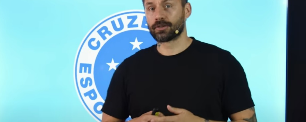 Sobis se diz tocado com atmosfera do Cruzeiro na Libertadores: ‘Emocionante’