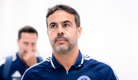 Teme recepção? Artur Jorge se preocupa apenas com ‘determinação’ do Cruzeiro contra o Boca