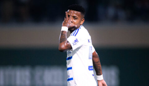 Titular amplia histórico recente de suspensão e desfalca Cruzeiro contra Chapecoense