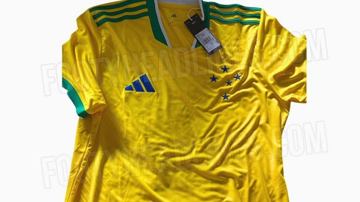 Vaza nova camisa do Cruzeiro em homenagem à Seleção Brasileira